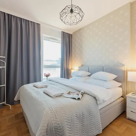 Konstruktorska P&o Serviced Lägenhet Warszawa