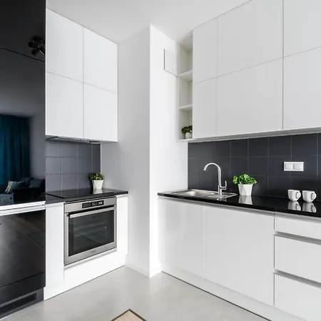 Konstruktorska P&o Serviced *