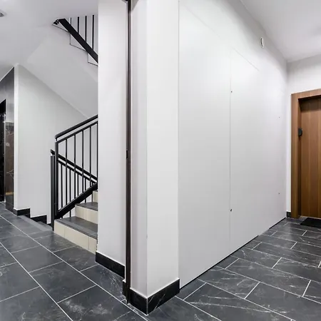 Appartement Konstruktorska P&o Serviced